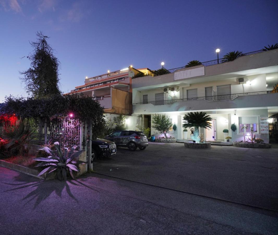 Hotel Stefany Lago Patria Eksteriør bilde
