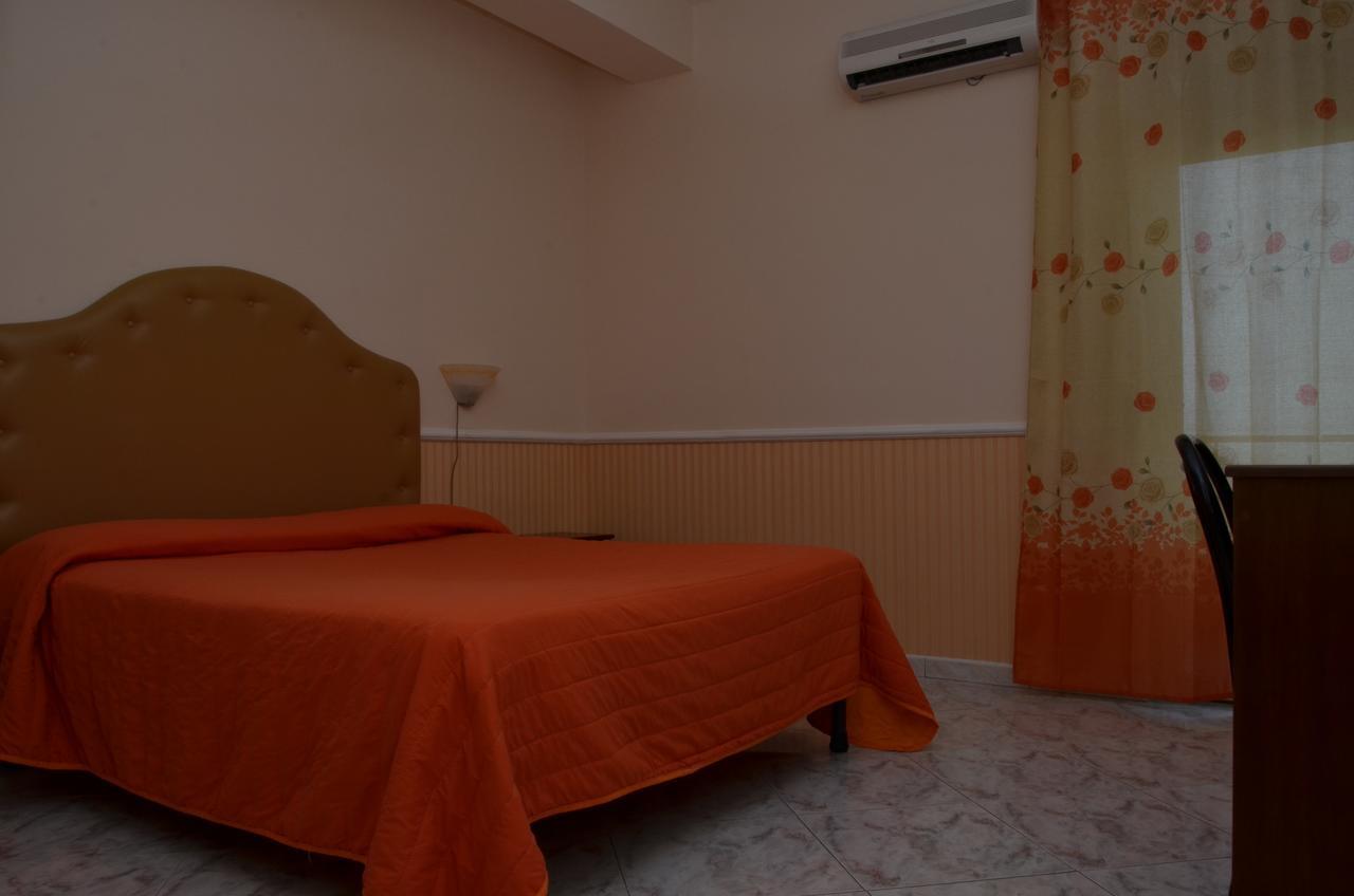 Hotel Stefany Lago Patria Rom bilde